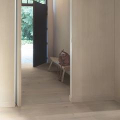 QUICK-STEP 13MM CASCADA ENGINEERED WOOD FLOORING - WINTRY FOREST OAK EXTRA MATT (2.075 M2 PACK)